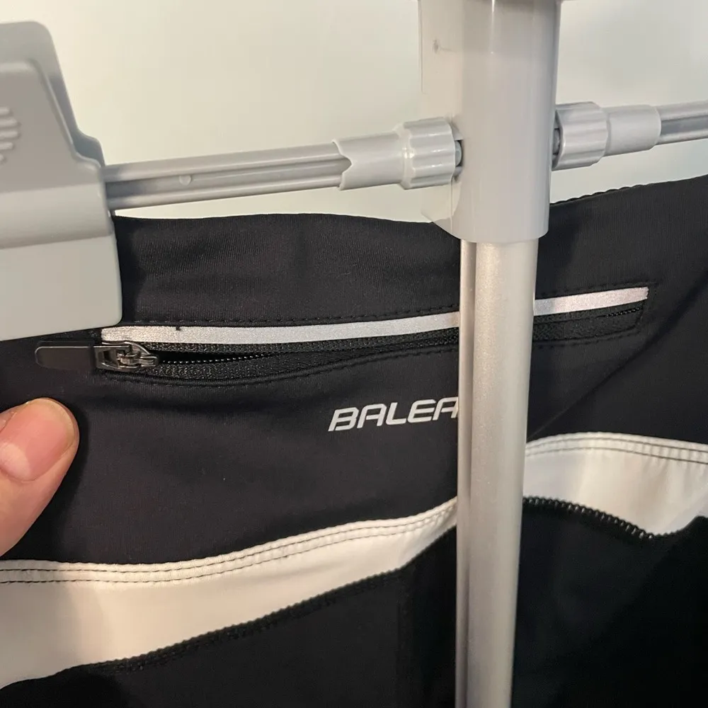 Baleaf Black Cycling pants‎ with padded seat cushion size XS - Image 7