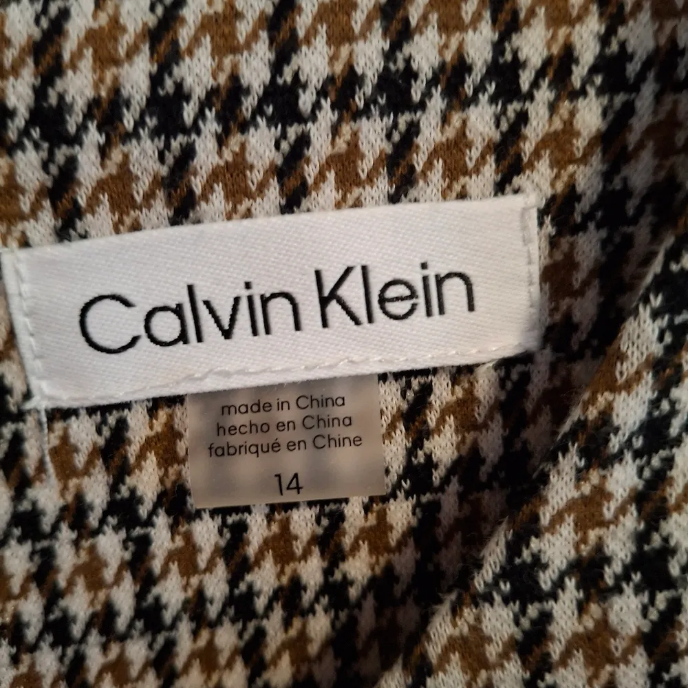 Calvin Klein Size 14 Black and White Houndstooth Dress - Image 9
