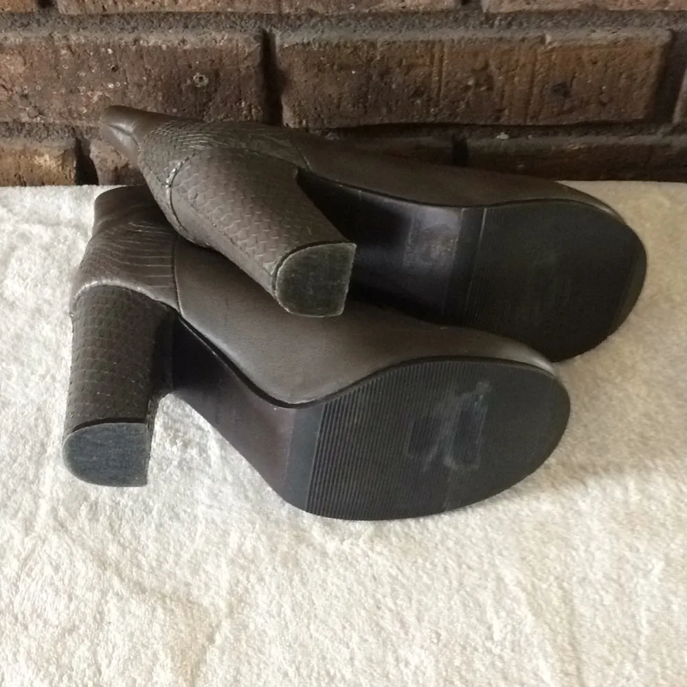 See By Chloe  Nappa Matt Lamb Molly Snake Boots - Image 6