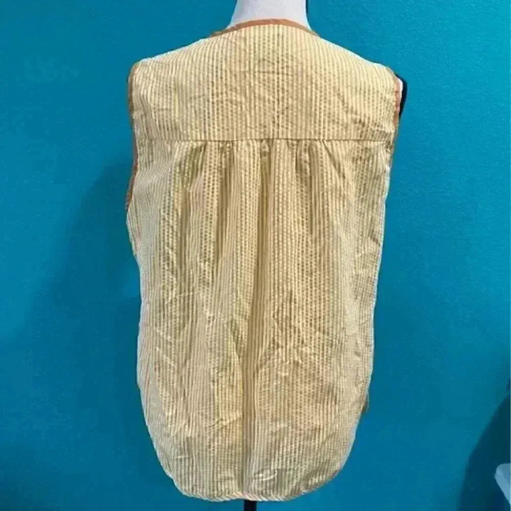 Yellow striped sun flower shirt / apron in size medium - Image 2