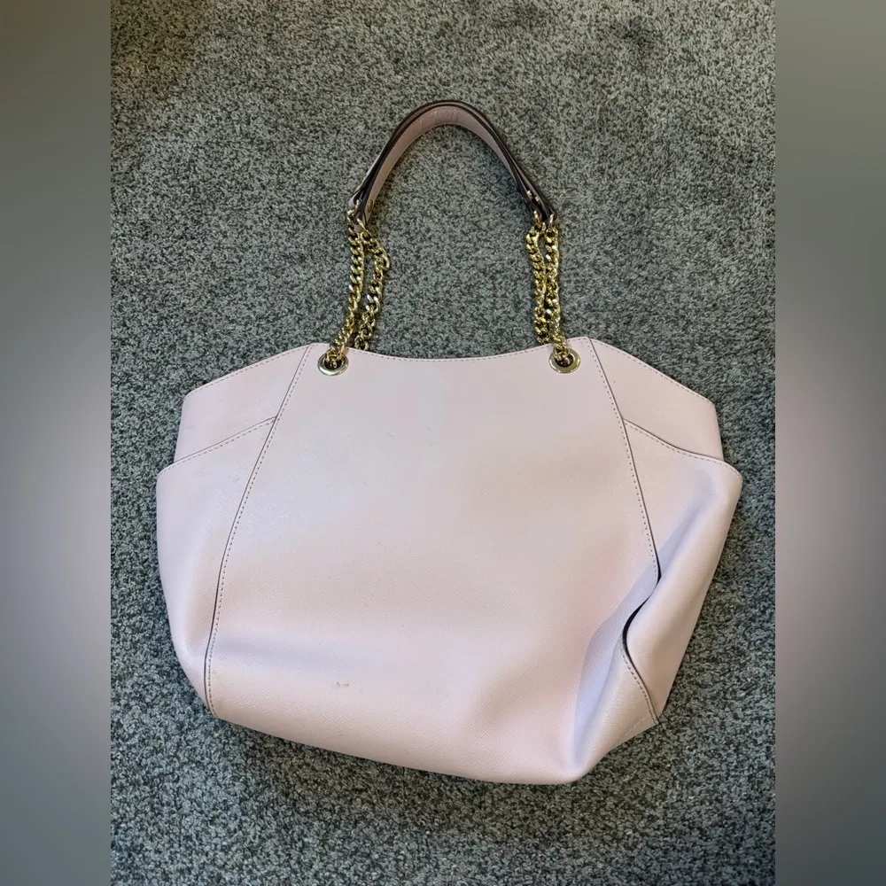 Michael Kors Jet Set Medium Purse - Image 3