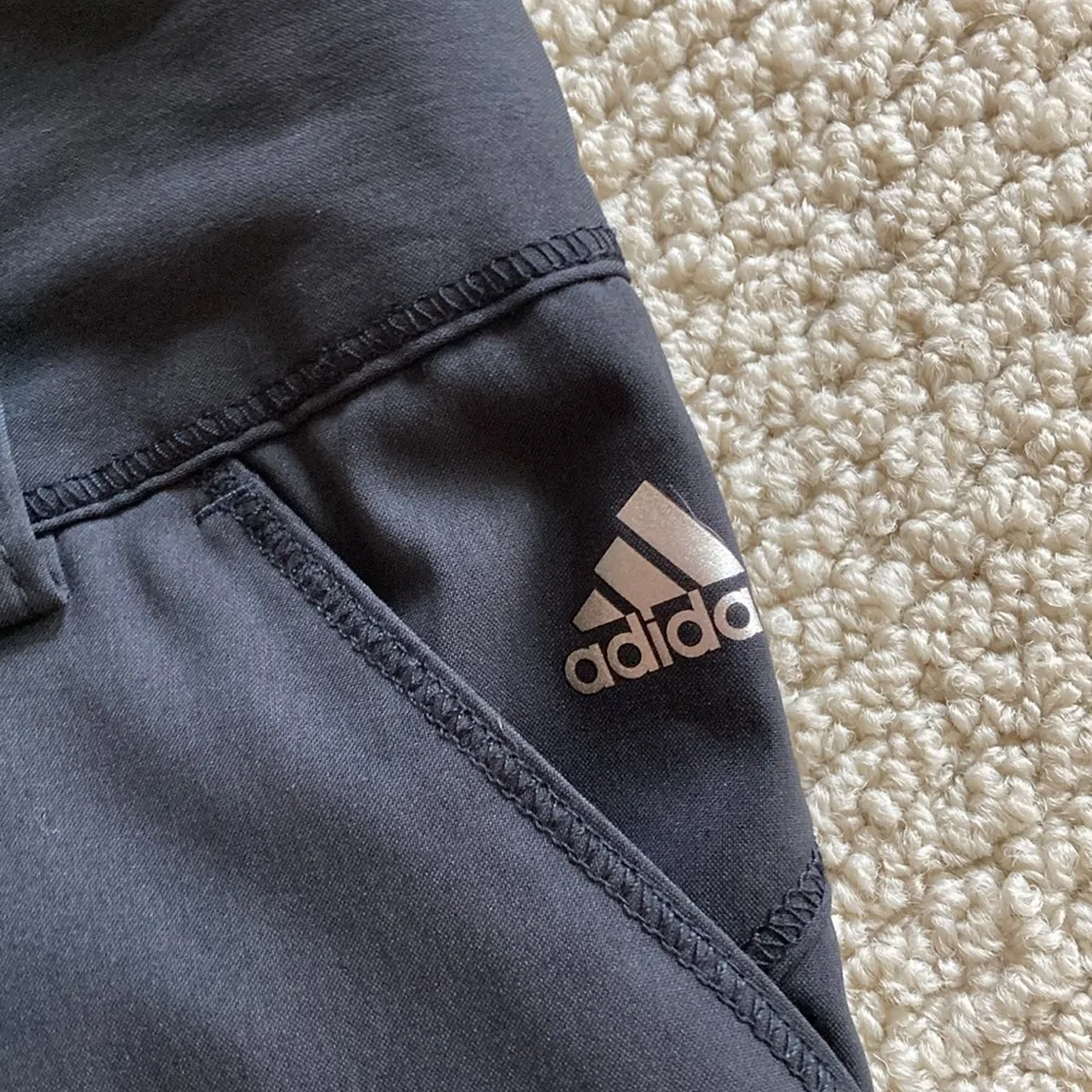 Adidas Adizero Cropped Activewear Pants Size 4 Dark Grey Lightweight Like New - Image 7