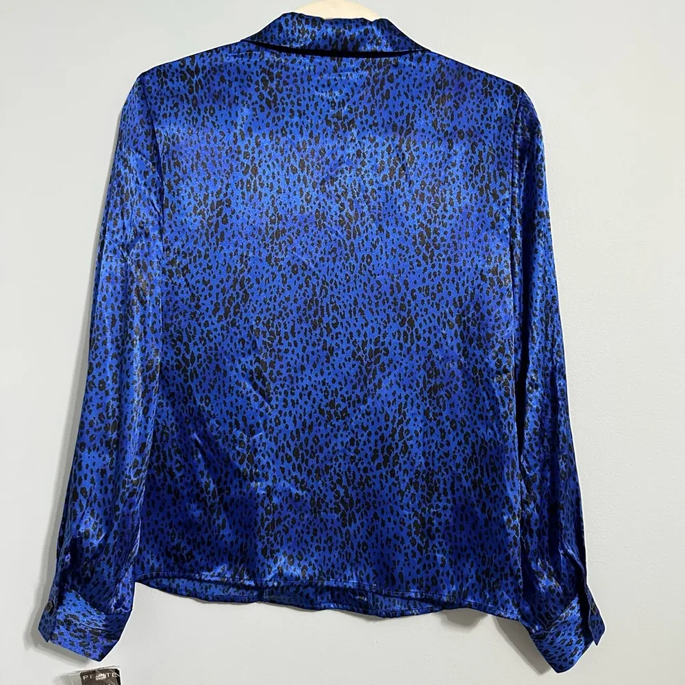 🦋 NWT Kasper & Company Petite Button Silk Leopard Blouse 2P - Image 2