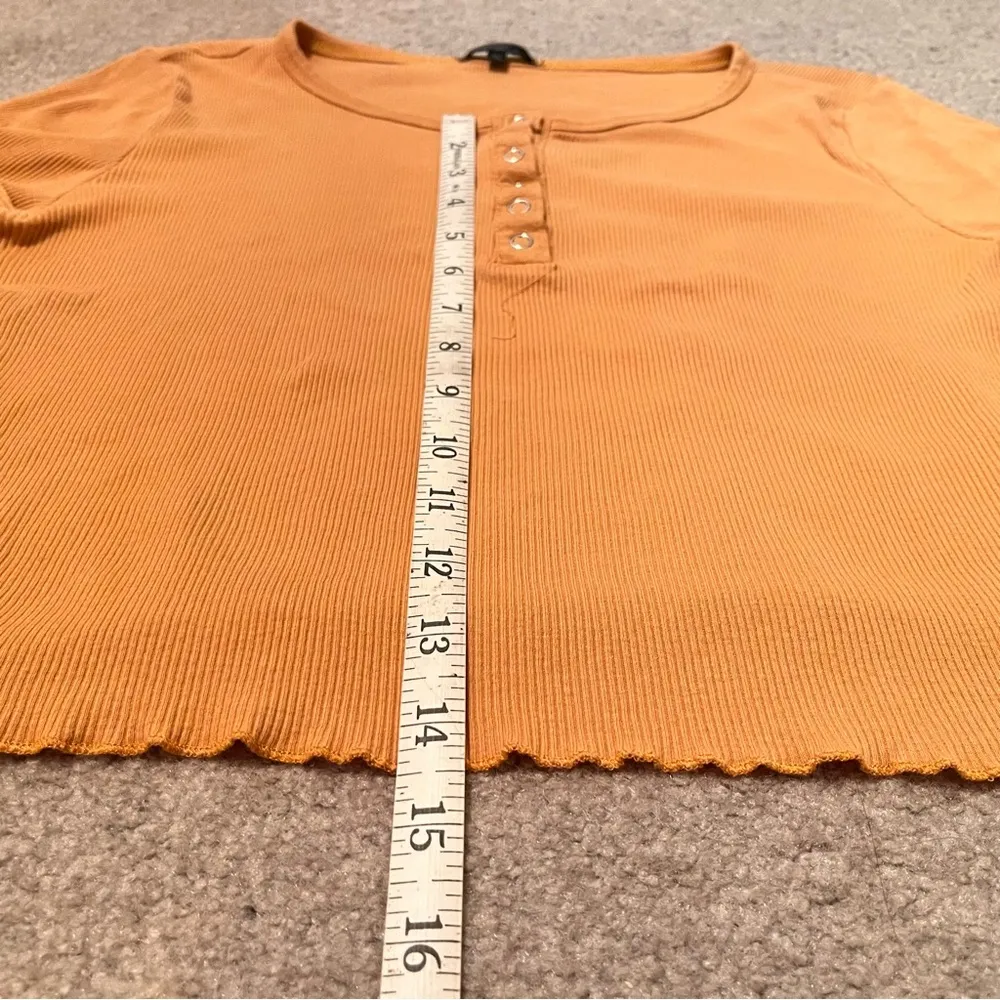 Yellow Henley 3/4 Sleeve Fitted Crop Top - Image 9