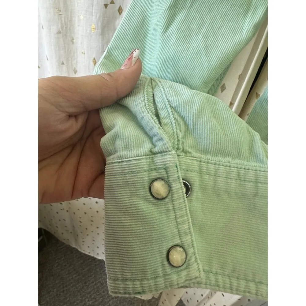 American Eagle Women's Mint Corduroy Snap Button Down Trucker Shacket Jacket M - Image 5