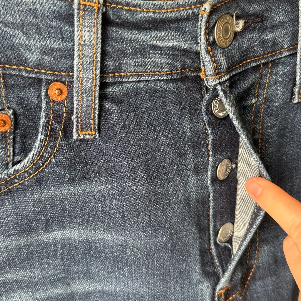 Levi’s Wedgie Straight Raw Hem Ankle Dark Wash Denim Jeans - Image 8