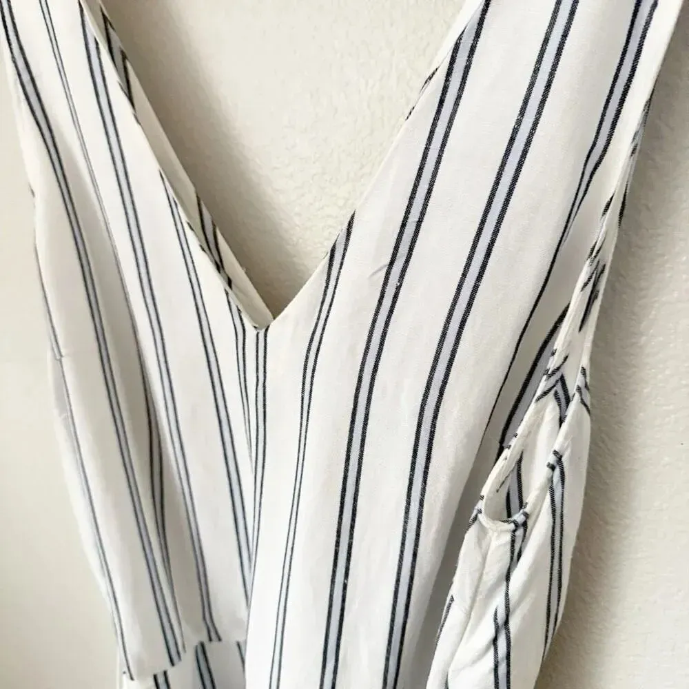 A NEW DAY | White Gray Blue Stripe Jumpsuit Waist Tie Sleeveless Wide Leg | XXL - Image 4