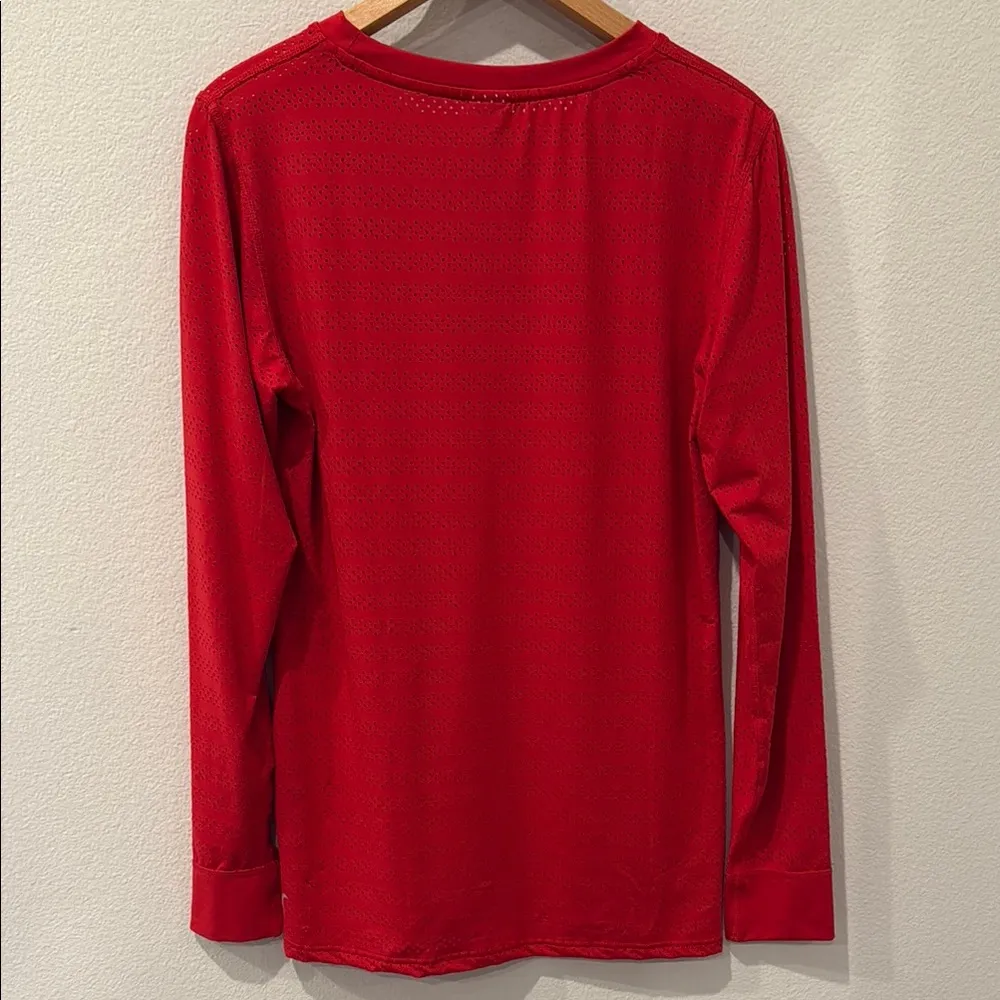 Zyia Active Perforates Chill Red Long Sleeve Top Large - Image 5