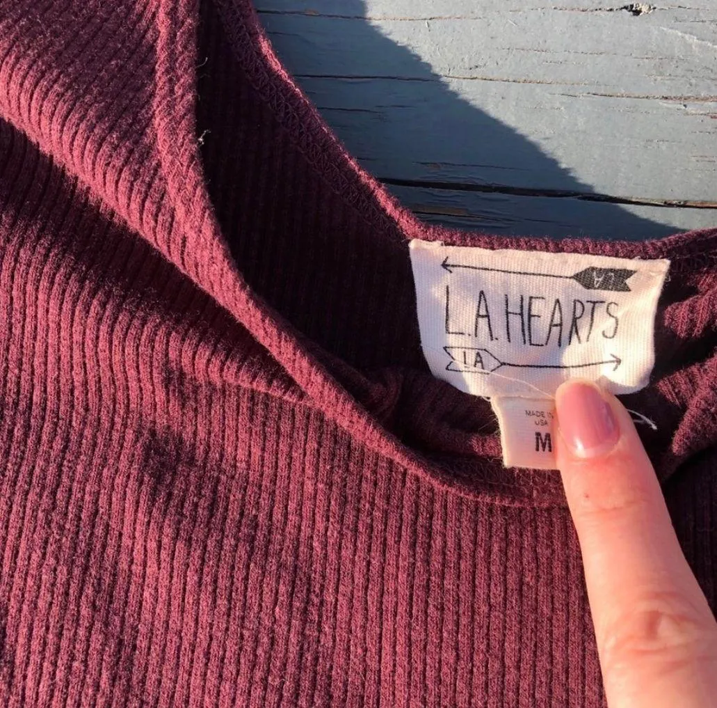 LA Hearts Maroon Top - Image 4