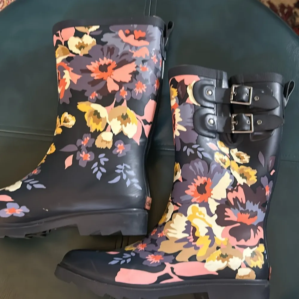 Chooka Floral Boom Navy Boots 7 - Image 5