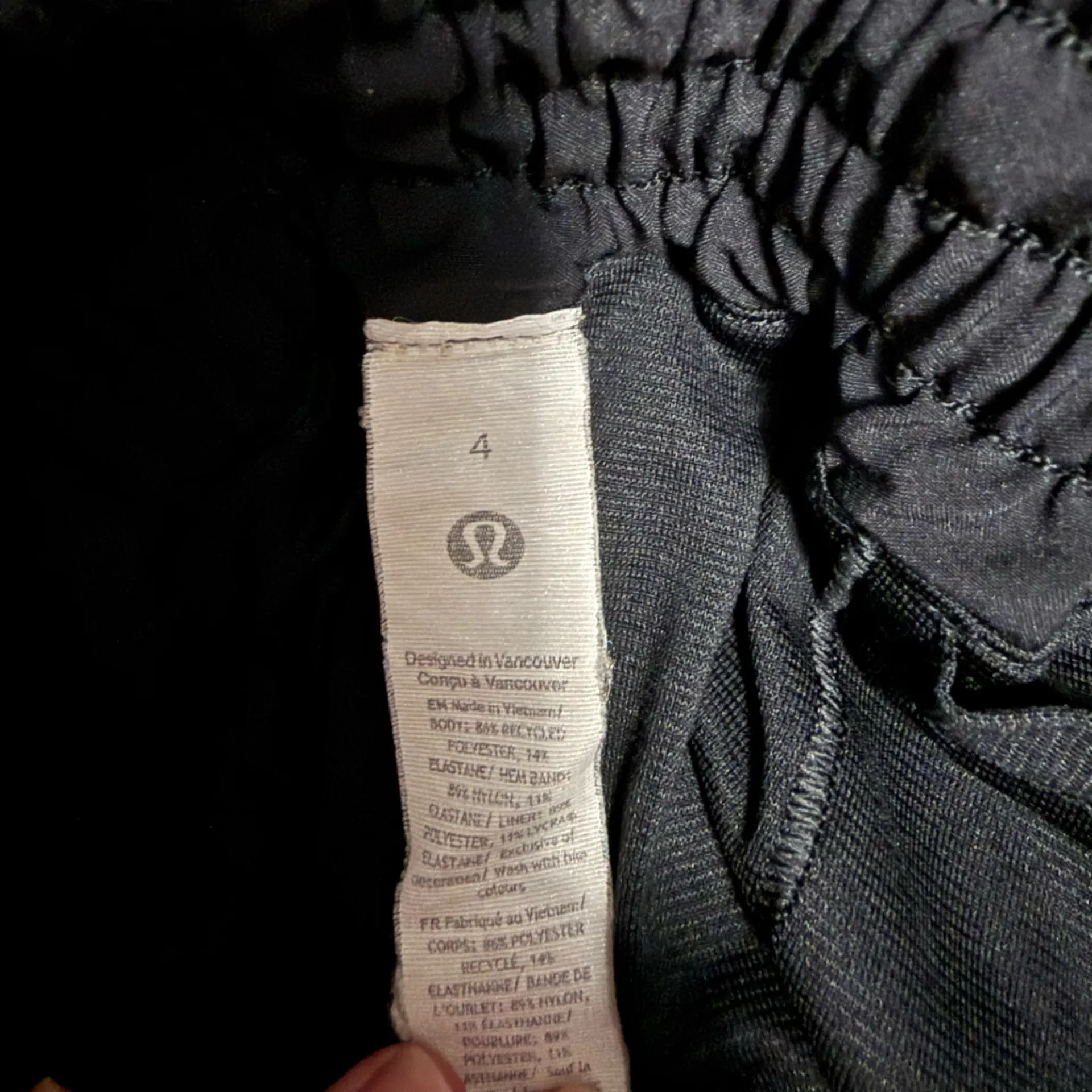 Lululemon Hotty Hot HR 2.5” size 4 - Image 3