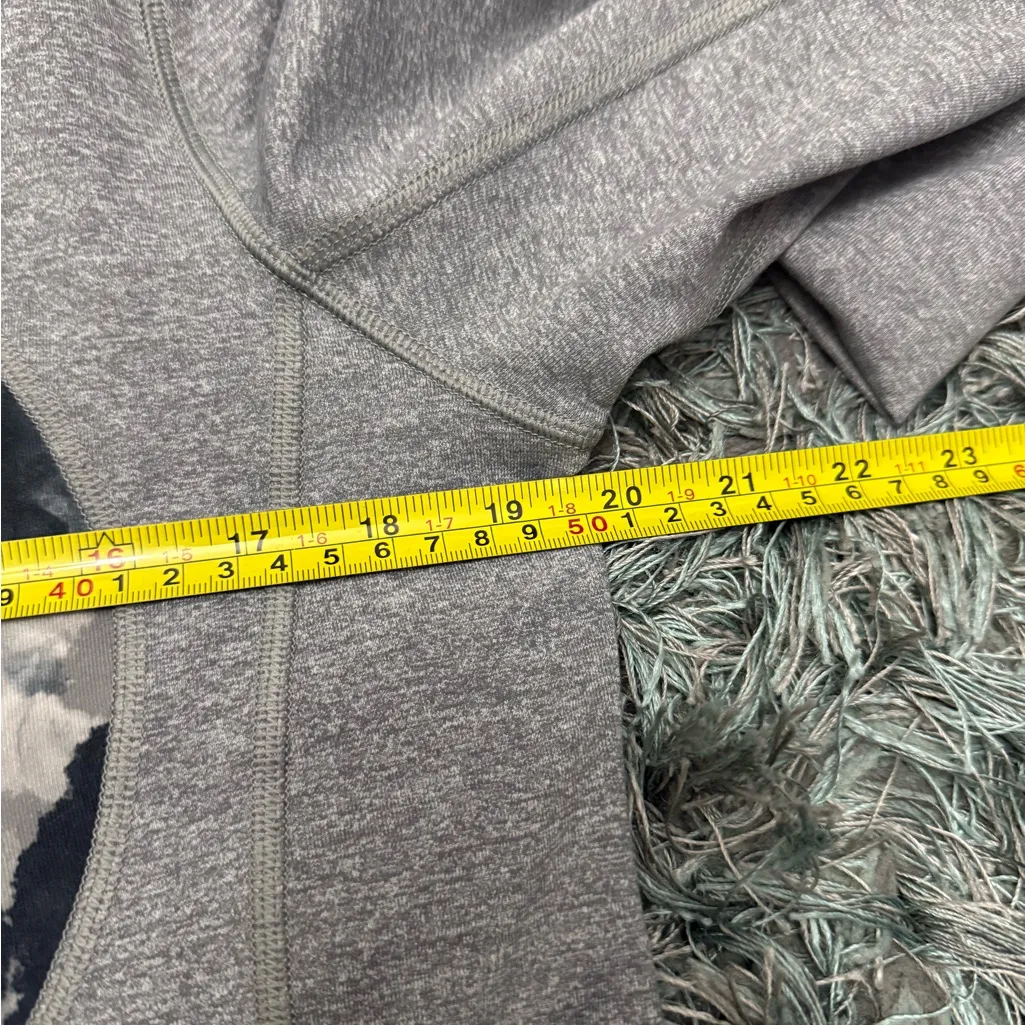 Lululemon Gray Zip-Up Jacket Size 10 – Logo Print Detail - Image 11