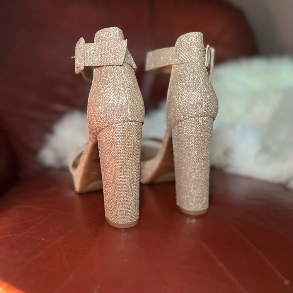 NWOT DREAM PAIRS Women's Hi-Lo High Heel Platform Pump Sandals - Image 6