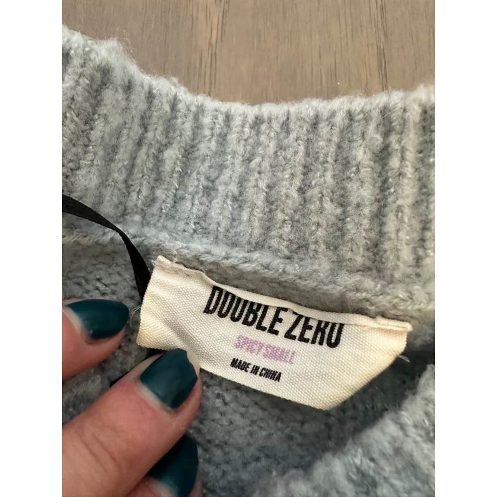 Double Zero Distressed Cropped Sweater Gray Blue Small - Image 3