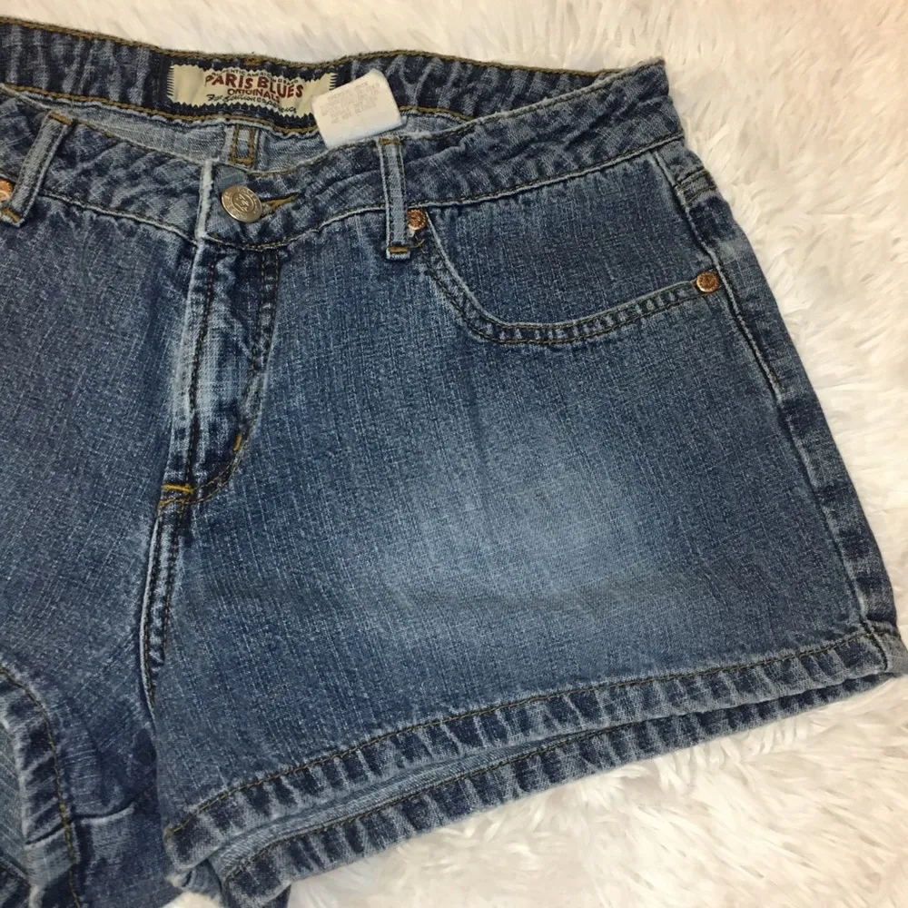 Vintage Blue Denim Jean Shorts Juniors 9 - Image 2