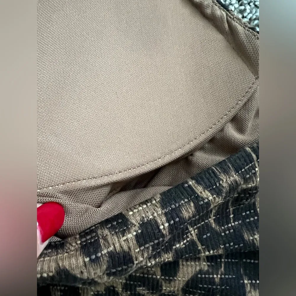 NTW Detachable Hello kitty Brooch Leopard Print Halter Neck Strapless Top - Image 9