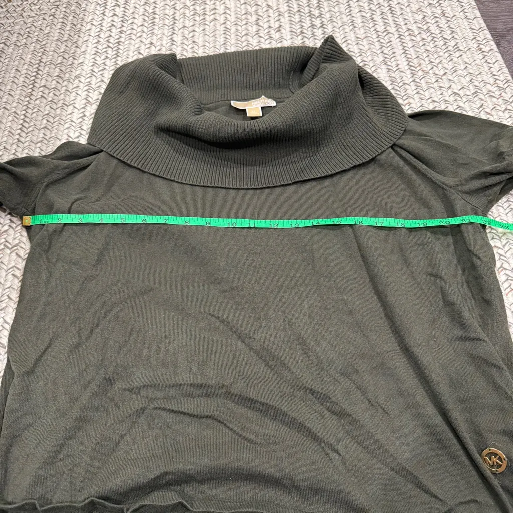 Michael Kors Green Off The Shoulder Sweater - Image 7