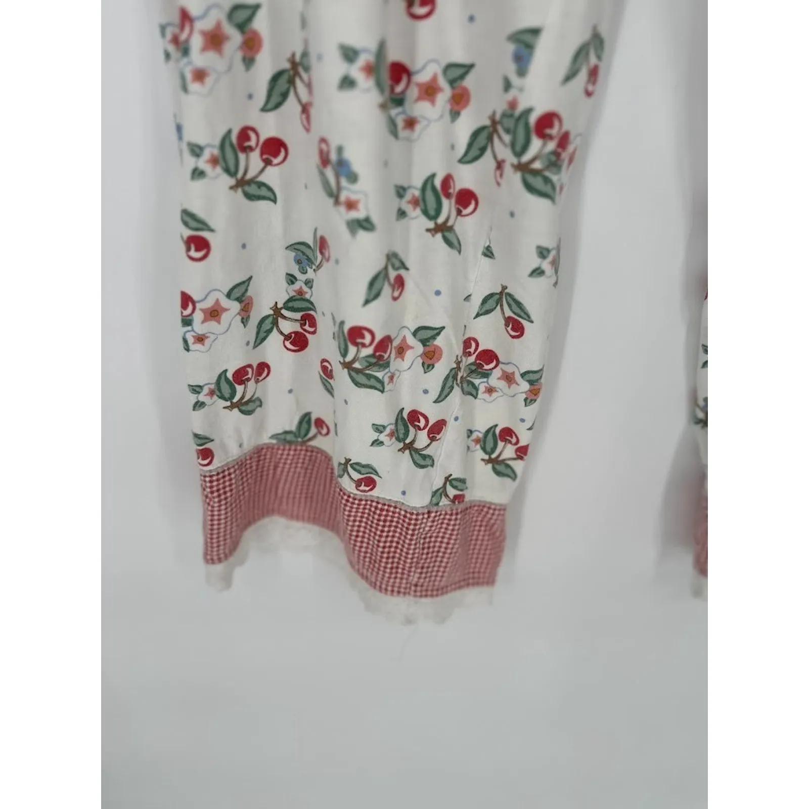 Vtg Mary Engelbreit Red Cherry Pajama Set Eyelet Lace Gingham Plaid Large 2 Pc White - Image 3