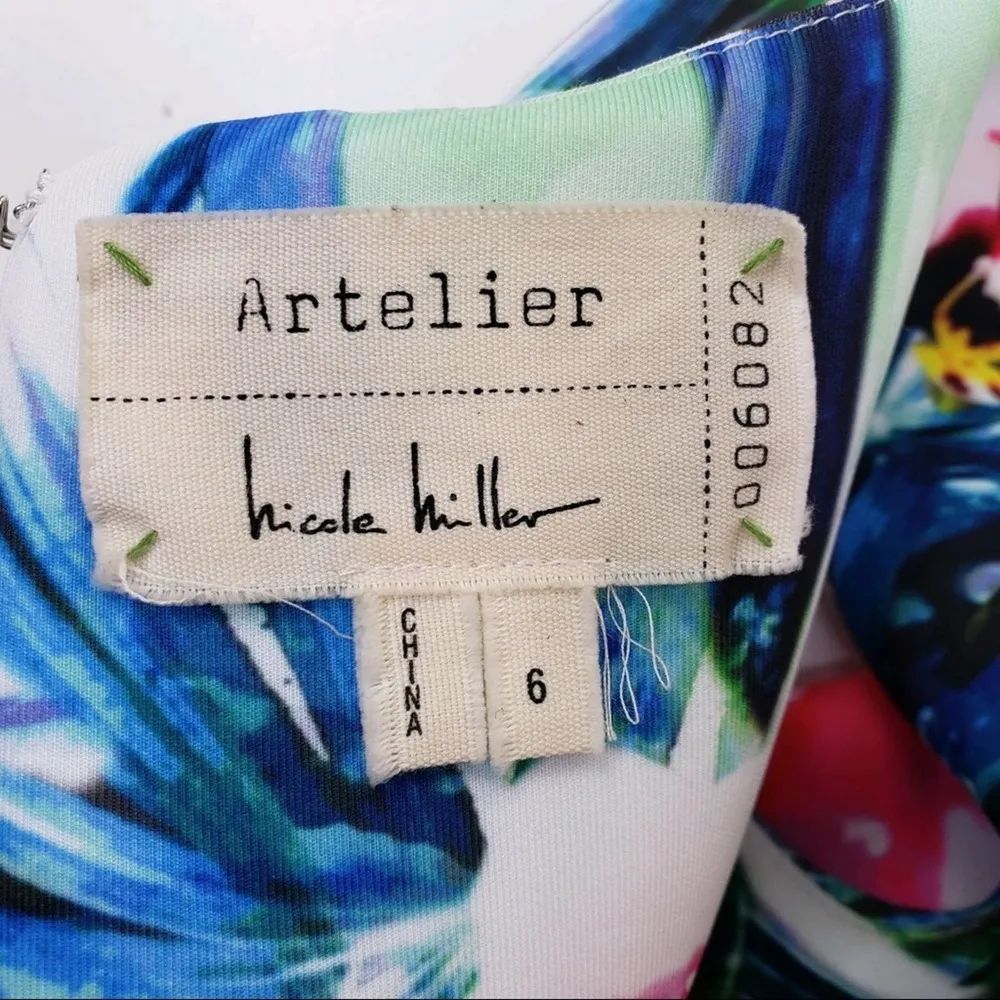 Nicole Miller Artelier Sheath Dress - Image 9