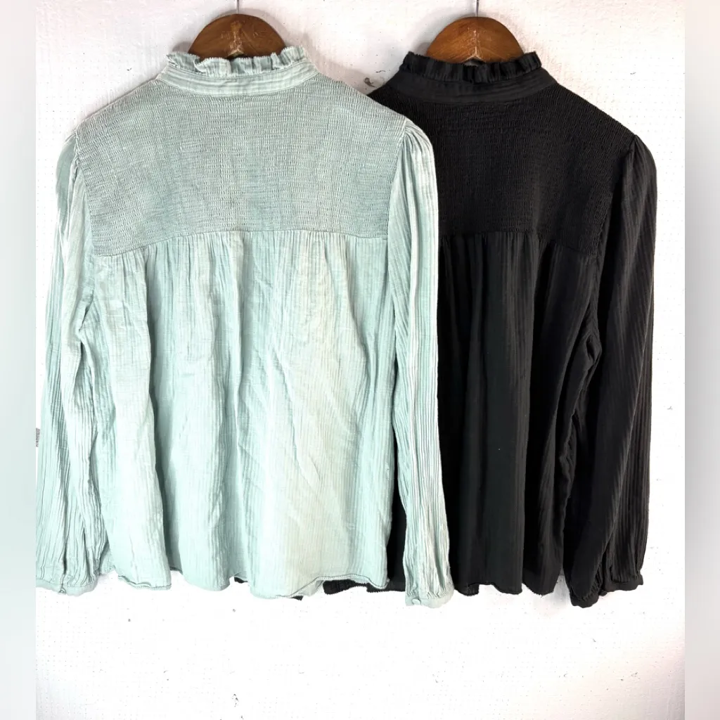 J. Crew XL Set of 2 Textured Smocked Tops in Black and Sea Green - Image 5