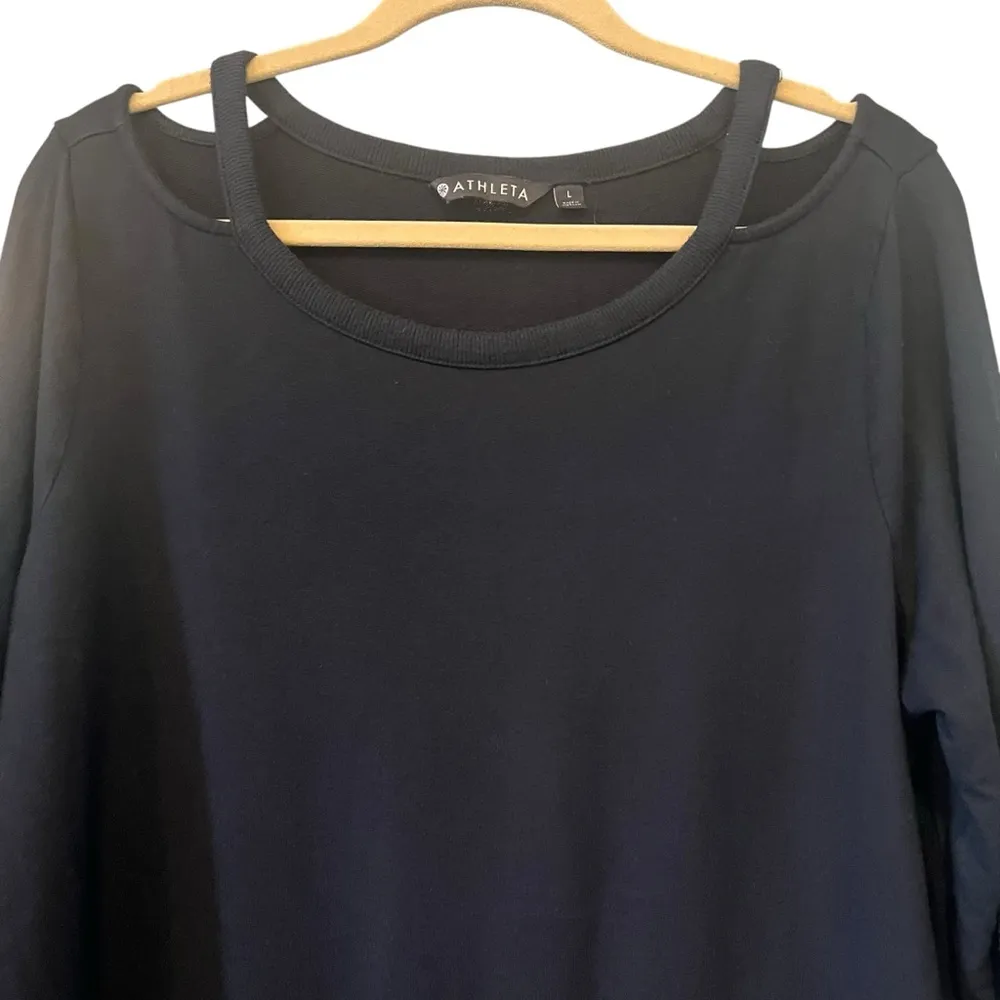 Athleta Cutout Neck Sweatshirt in Black, Style 352951, Sz L - Image 10