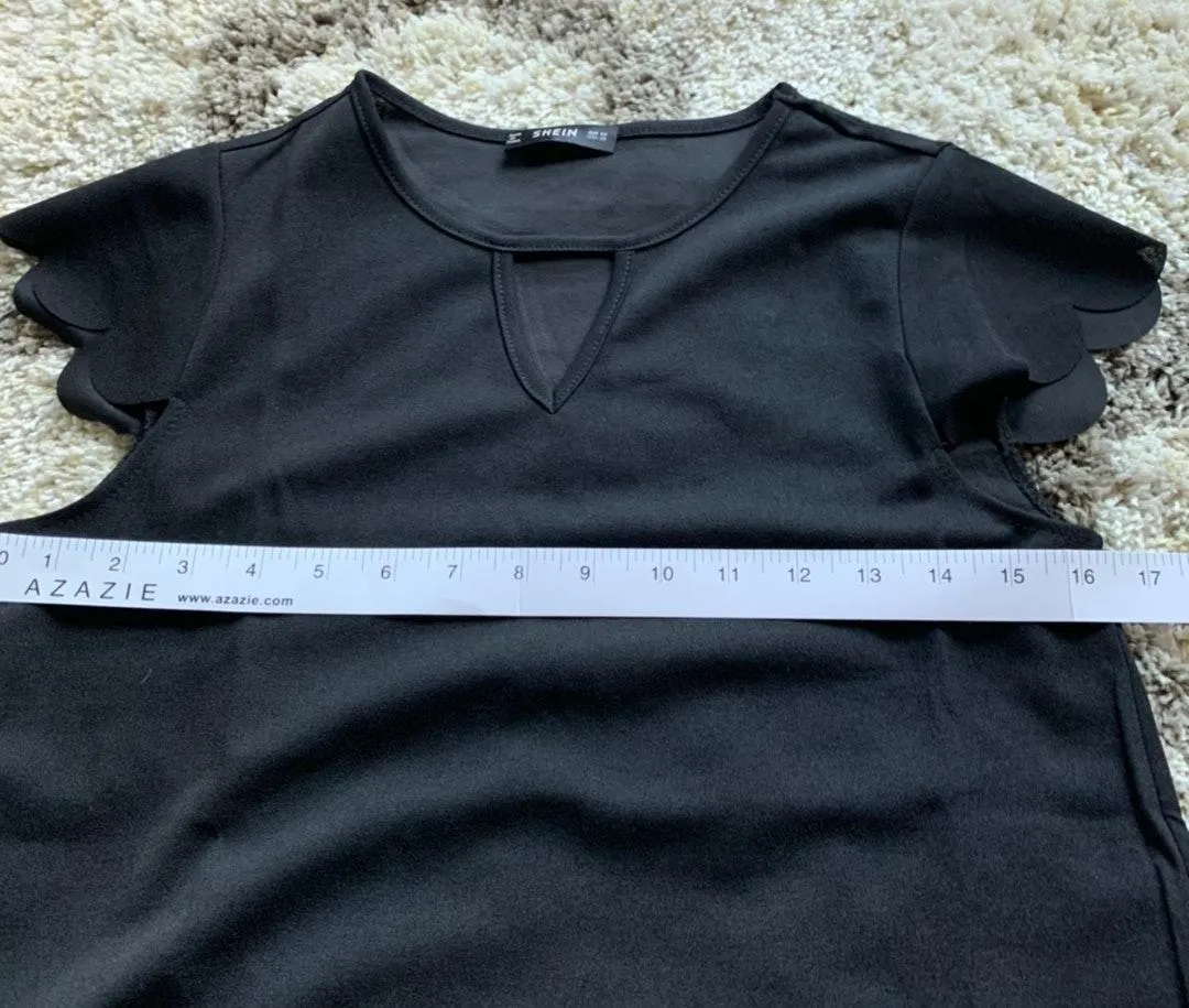 Black Keyhole neck scallop trim tunic dress SZ xs - Image 9