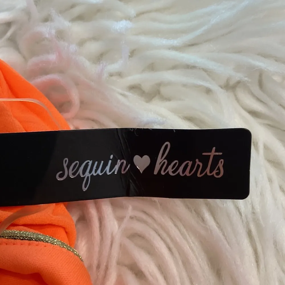 Sequin Hearts Dress size M brand new color orange adjustable stripes - Image 6