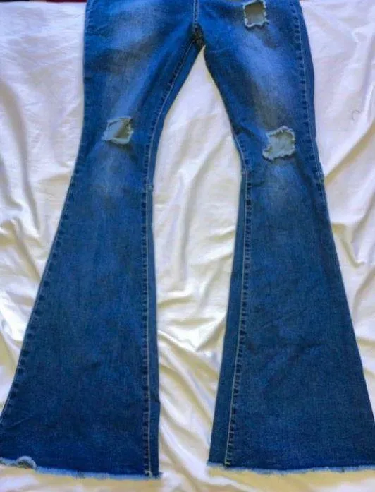 SheIn Boot Cut Jean - Image 2