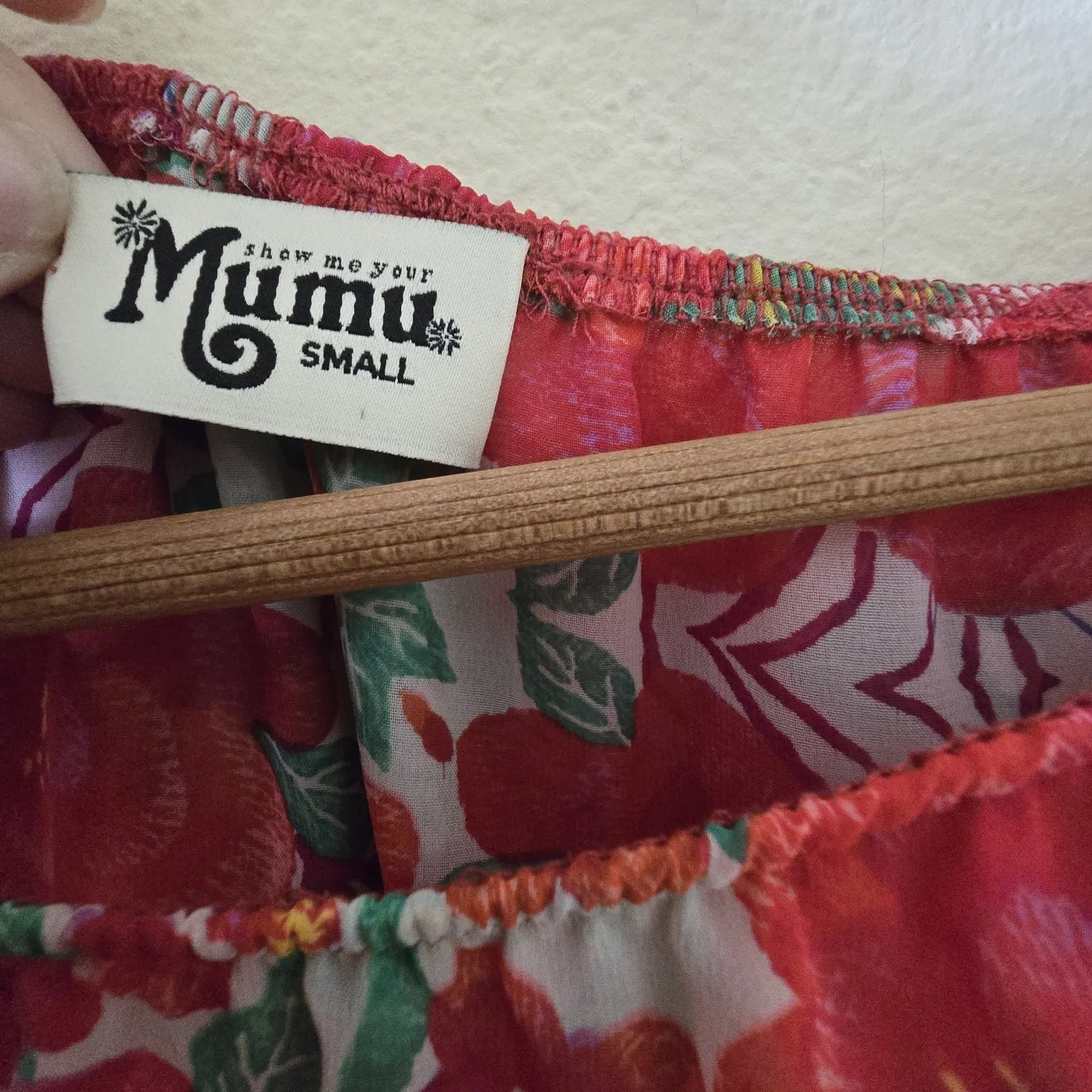 Show Me Your Mumu Casita Off the‎ Shoulder Floral Size Small Red Green - Image 2