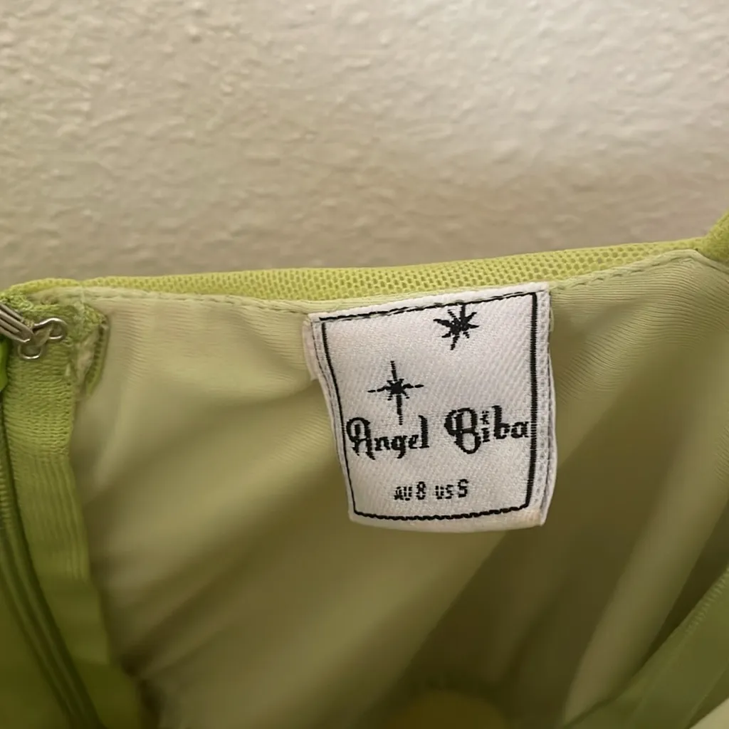 BOGO Hello Molly Ruched Lace Trim Mini Dress in Apple Green Size Small US 4 - Image 4