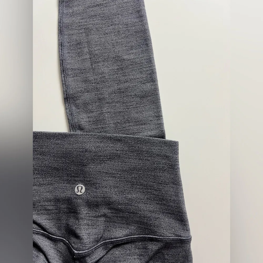 Lululemon Align Pant II 25”, Size 2 - Image 4
