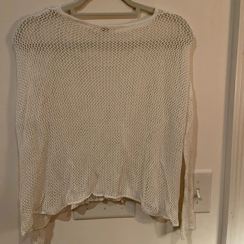 Millau white mesh long sleeve size Small! White - Image 2