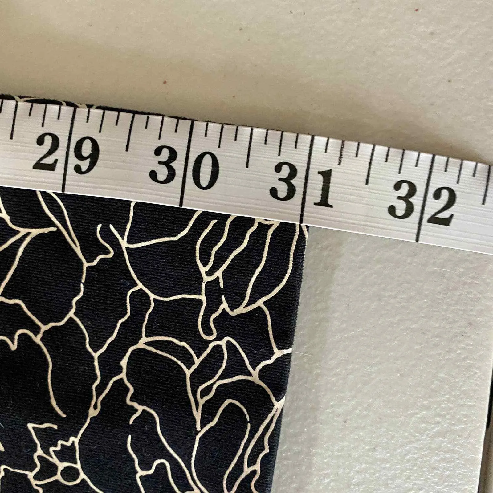 Athleta Leggings Women Small Black Floral Polyester Back Zip Pocket Side Pockets - Image 12