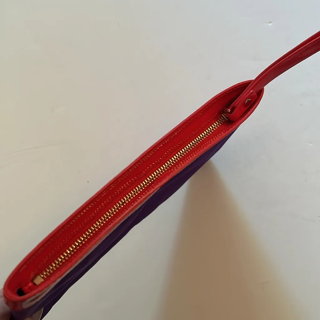 Kate Spade Chrissy wristlet wallet purple nylon with red patent trim and logo - Image 6