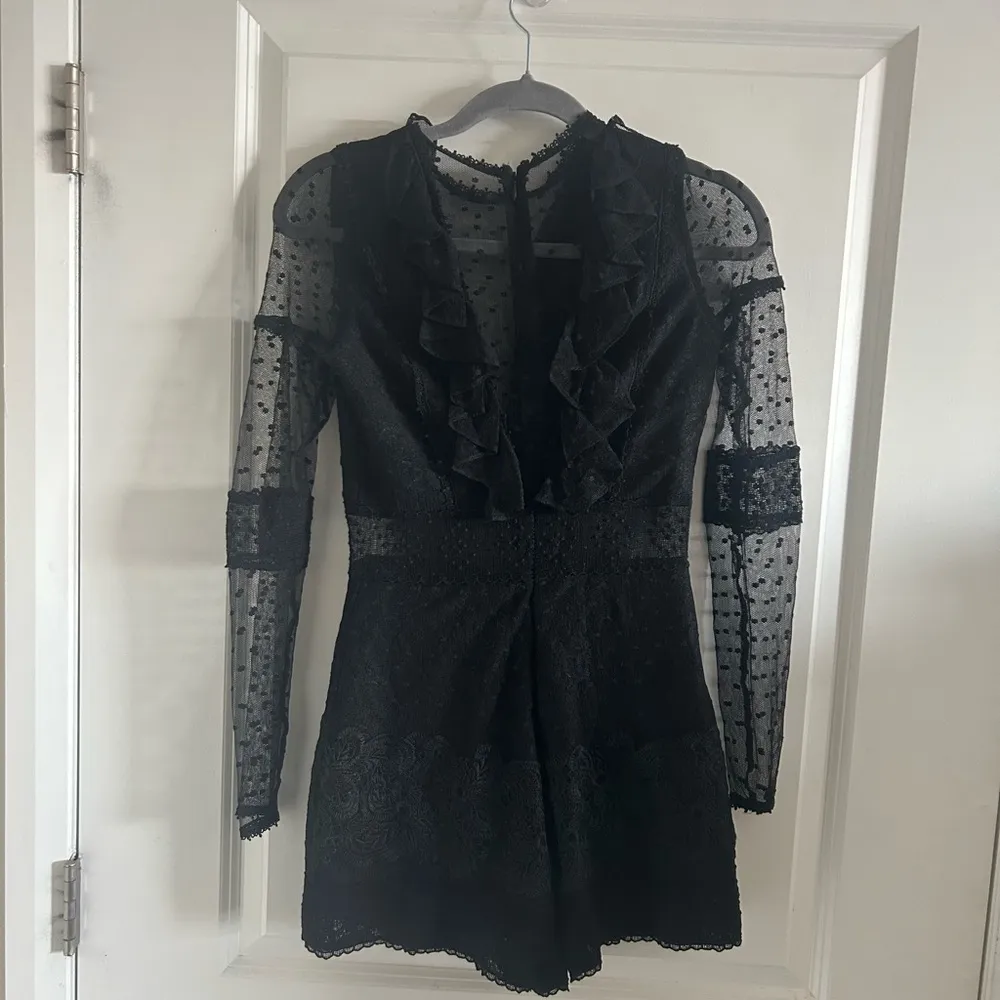 Alexis Lace Romper Size XS - Image 5