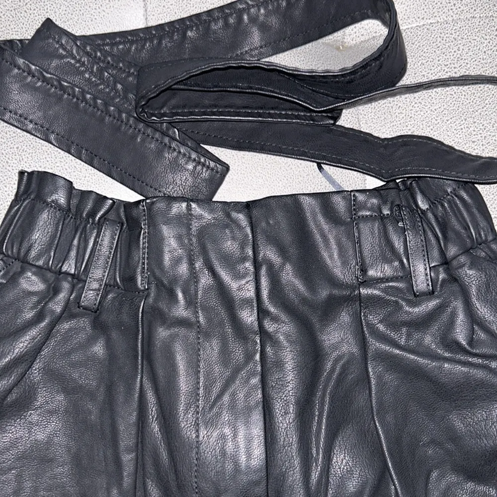NWT Faux Leather Belted Shorts - Image 4