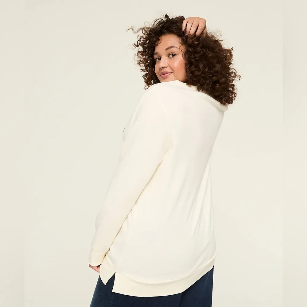 Lane Bryant Glitter Disney Mickey & Minnie Sleigh Graphic Sweatshirt 30/32 NWT - Image 3