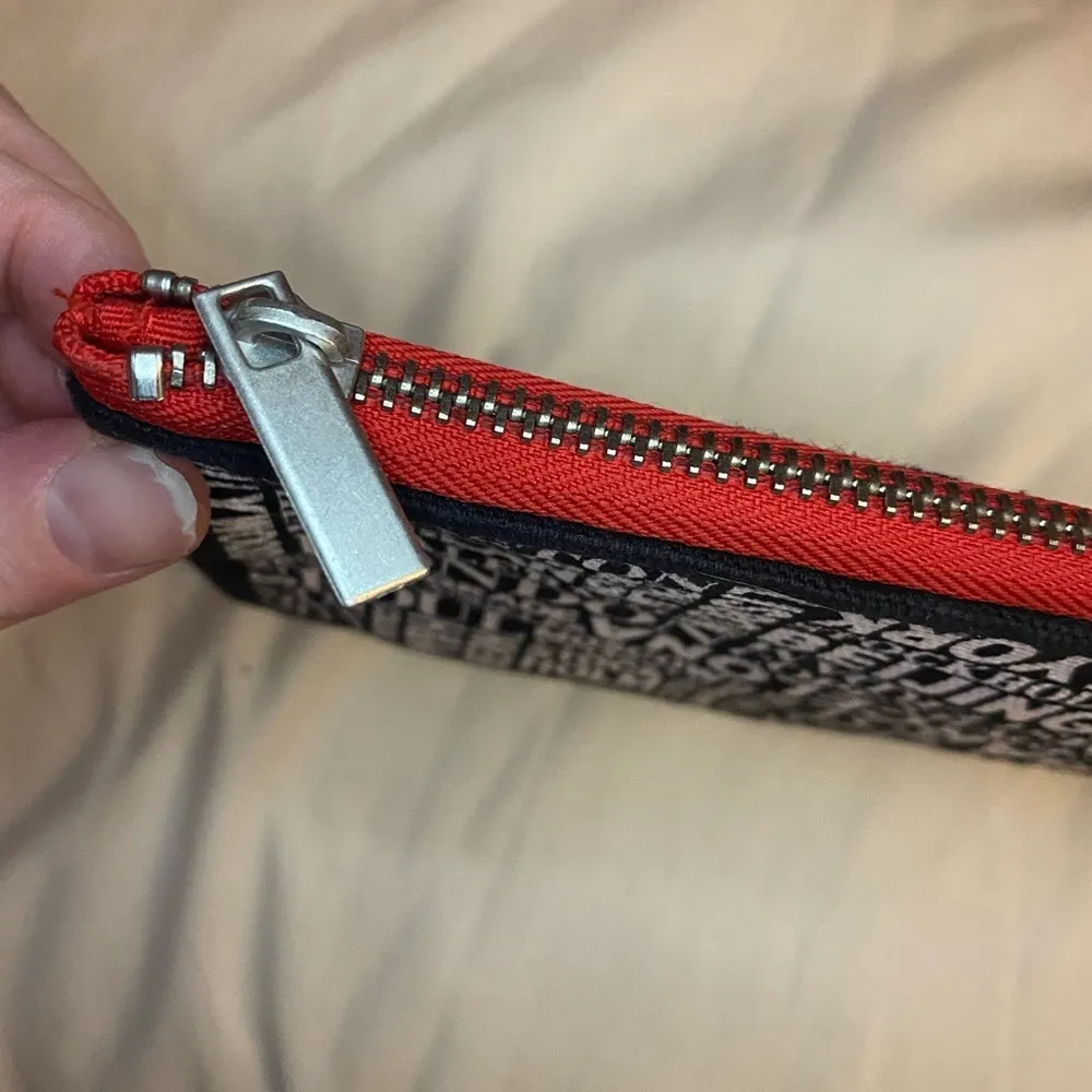 H&M World Mini Bag. (4”x6”) limited edition - Image 4