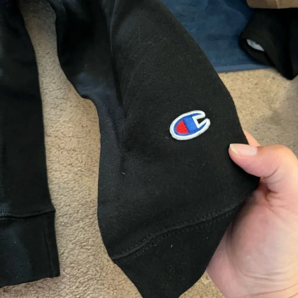 Champion  reverse weave sweater xs - Image 4