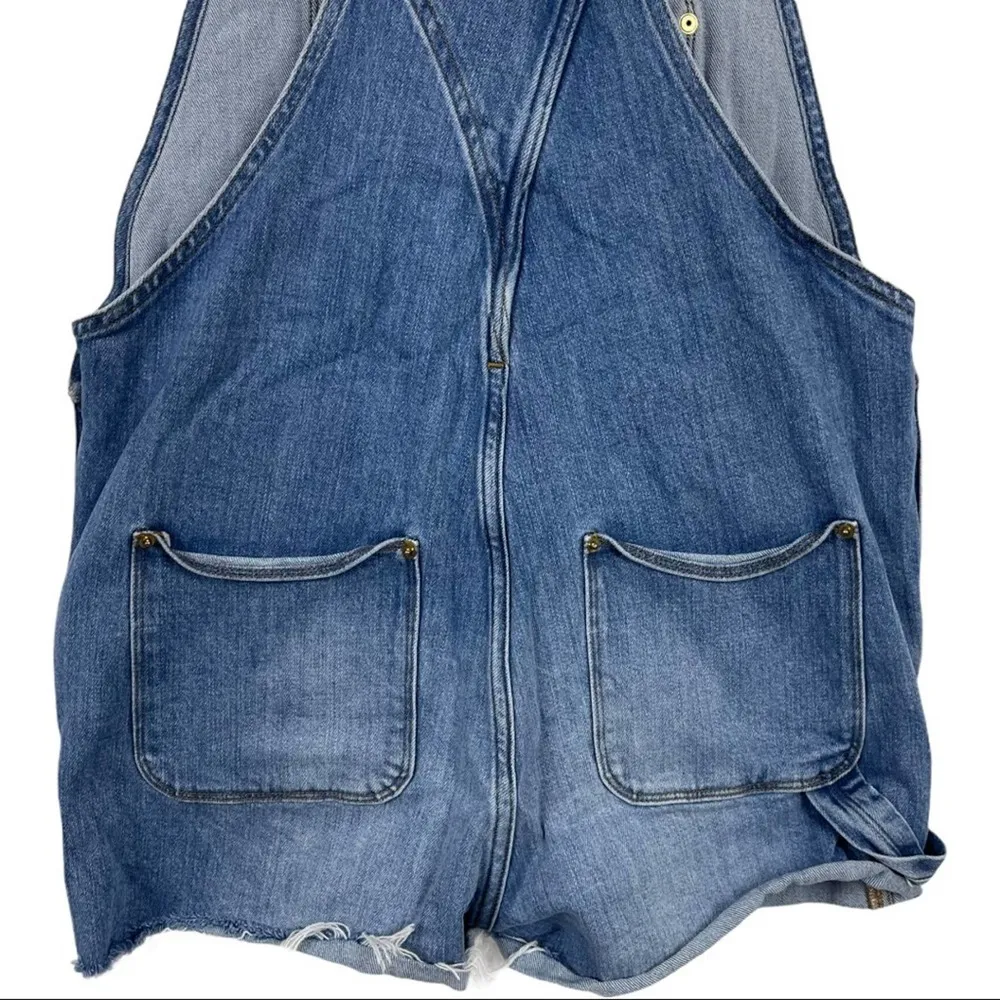 FRAME Le Garçon Raw Trimmed  Bib Shortall Overall Shorts in Islet Size Small - Image 10