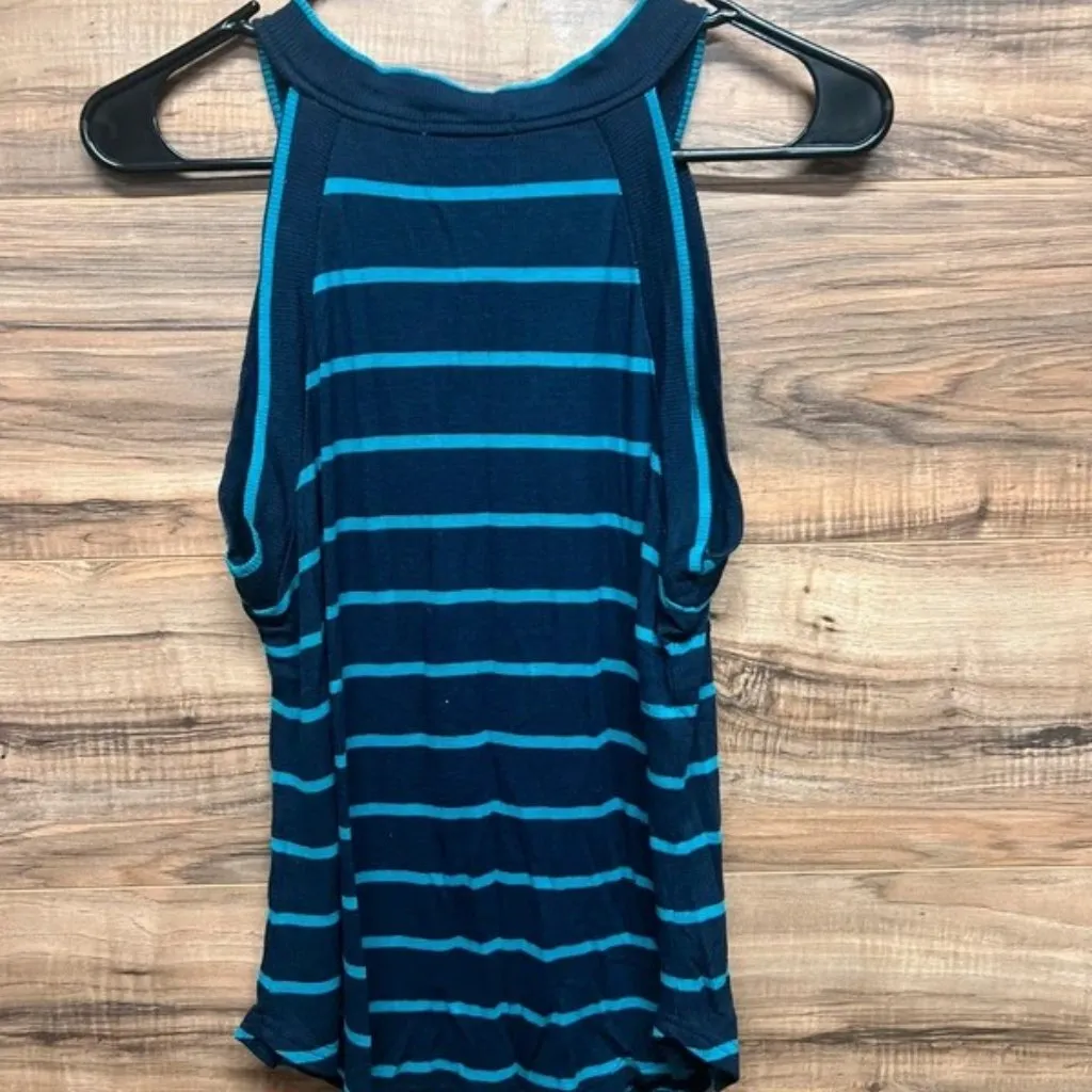 Threads 4 Thought  medium tank top - Image 3