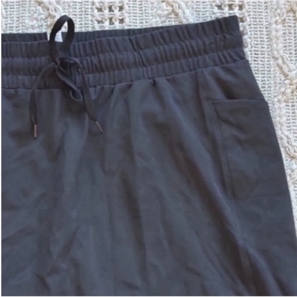 RBX Women's Sleek Black Mini Skirt Size L - Image 3