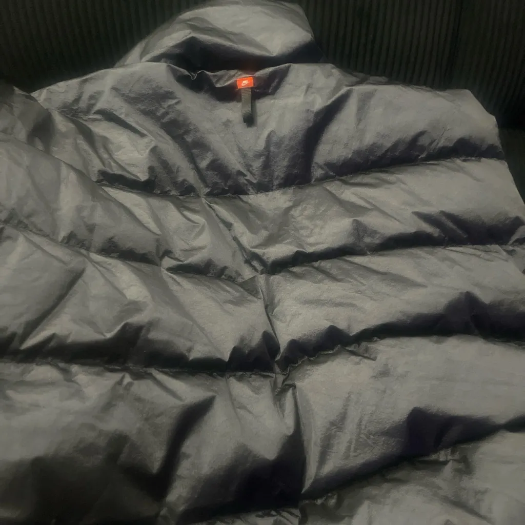 Women’s Brand New Nike Black Puffer Jacket - Image 4