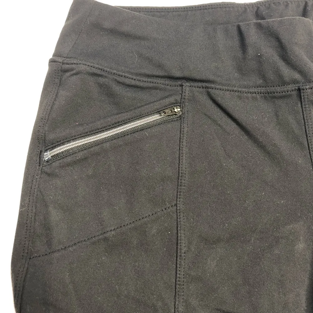 Athleta Metro Capri Straight Leg Black - Image 3