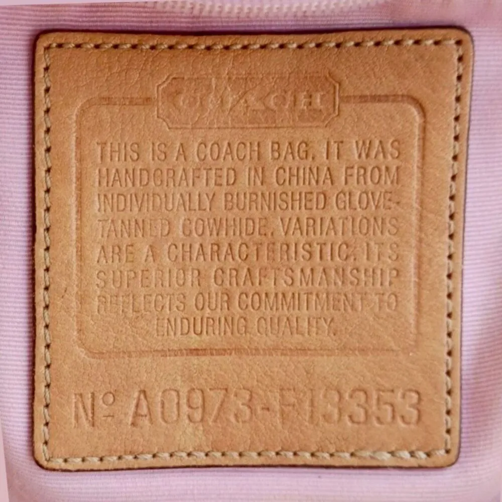 Vintage COACH Glove Tanned Leather Bleeker Feeder Duffle Crossbody Shoulder Bag - Image 6