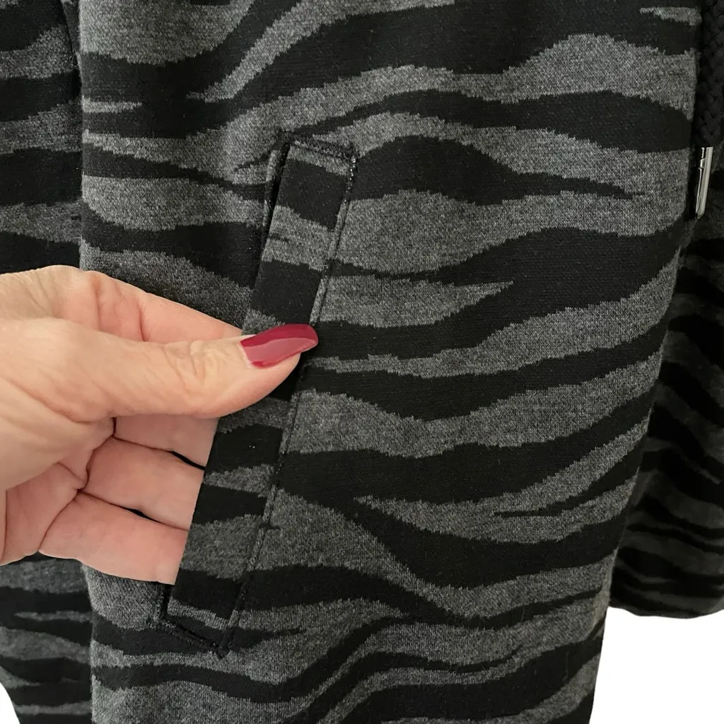 NWOT Liverpool Zip Up Hoodie Jacket in Black/Grey Zebra Print L - Image 8