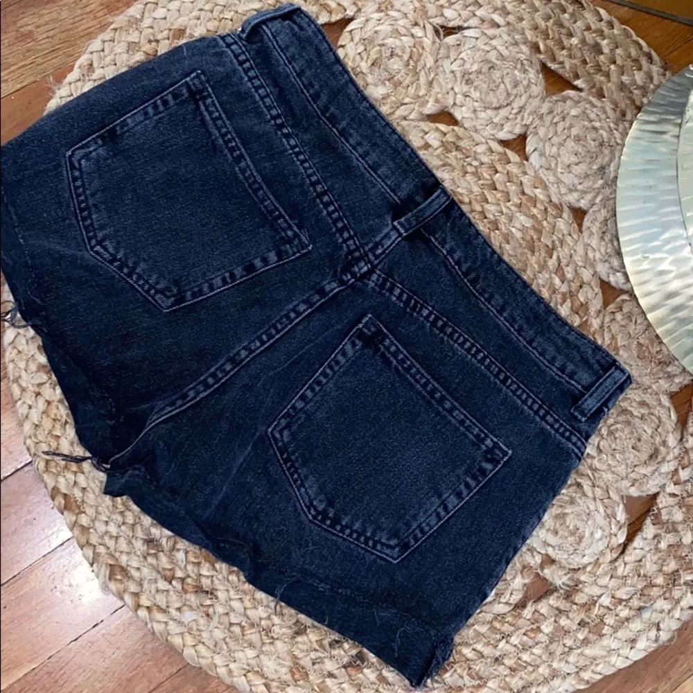 H&M  EUC  - Image 4