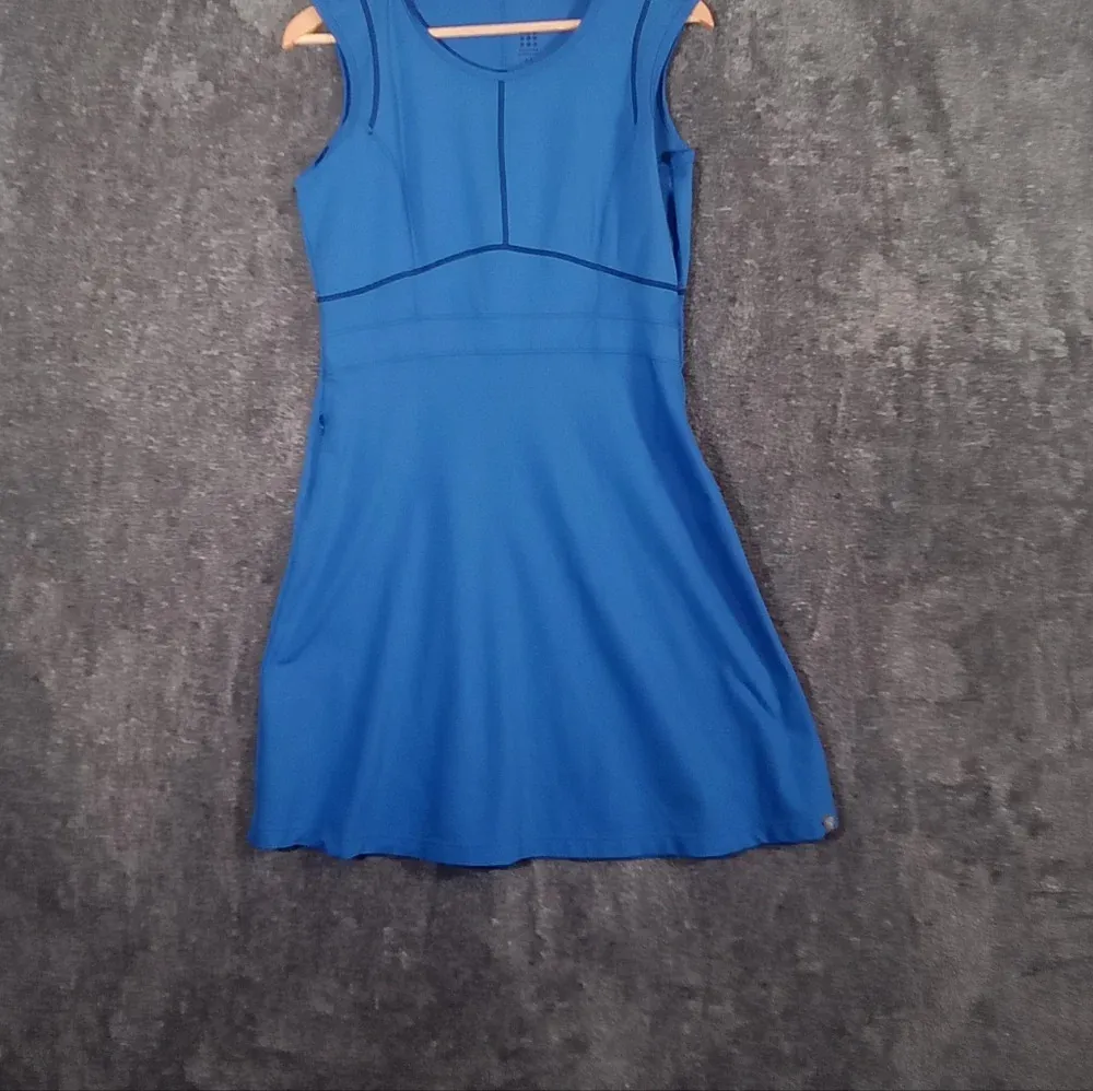 Title nine Hillary dream dress pickle ball tennis flattering blue size Medium - Image 2