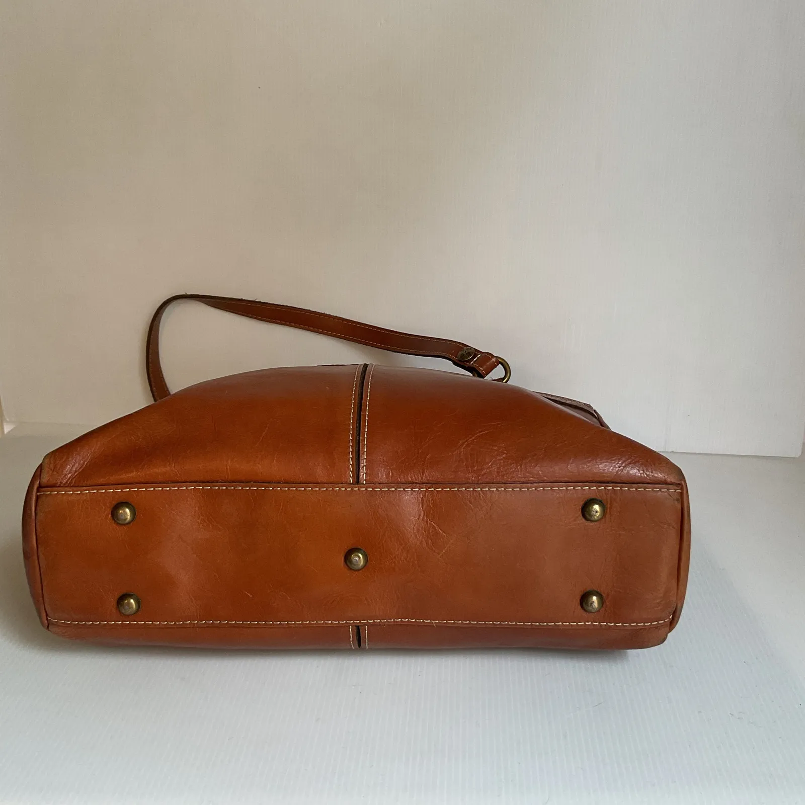 Patricia Nash Brown Leather Tote Bag Zip Top Shoulder Bag Vintage Style - Image 5