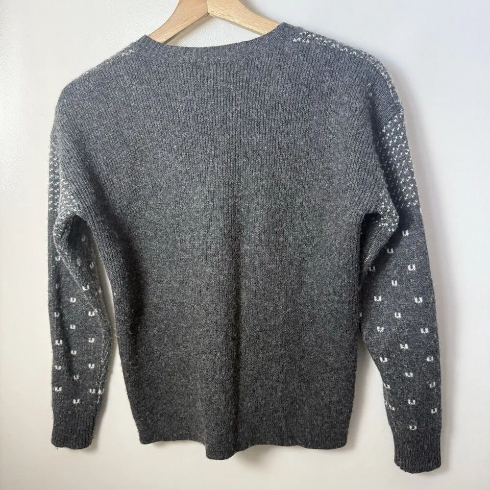 J. Crew Gray 100% Wool V Neck Pullover Deer Gray Sweater Small Cabincore Ski - Image 2